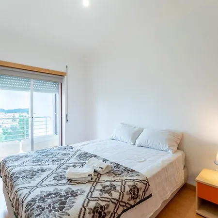 T2 Branquinho Апартаменты