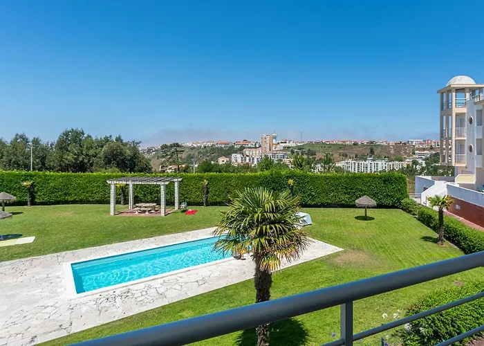 T2 Branquinho Апартаменты *