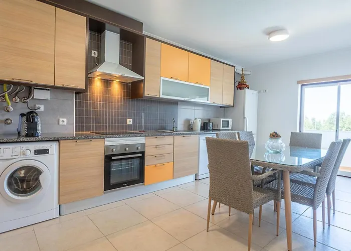 T2 Branquinho * Назаре